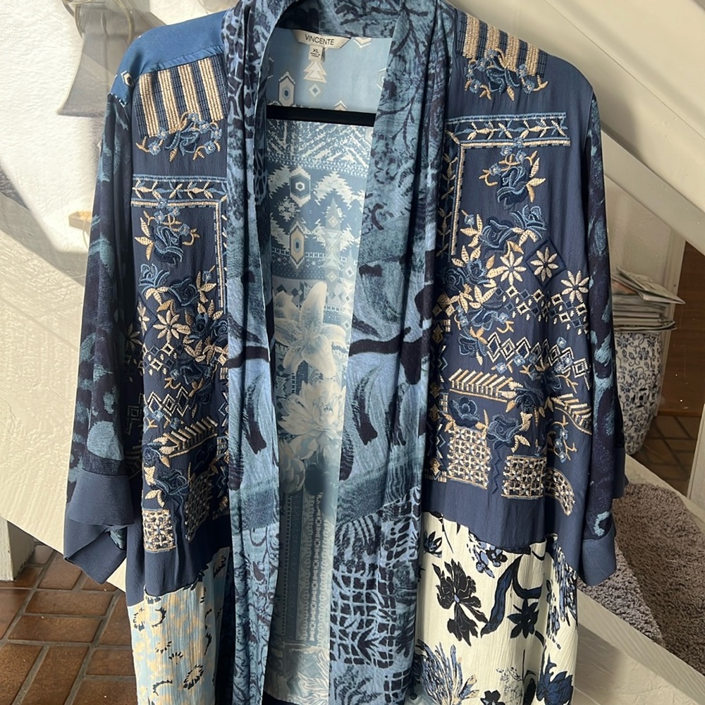 Embroidered multi textile luxury kimono XL